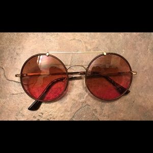 SOLD!! Used/Flawed BetseyJohnson Sunnies $35